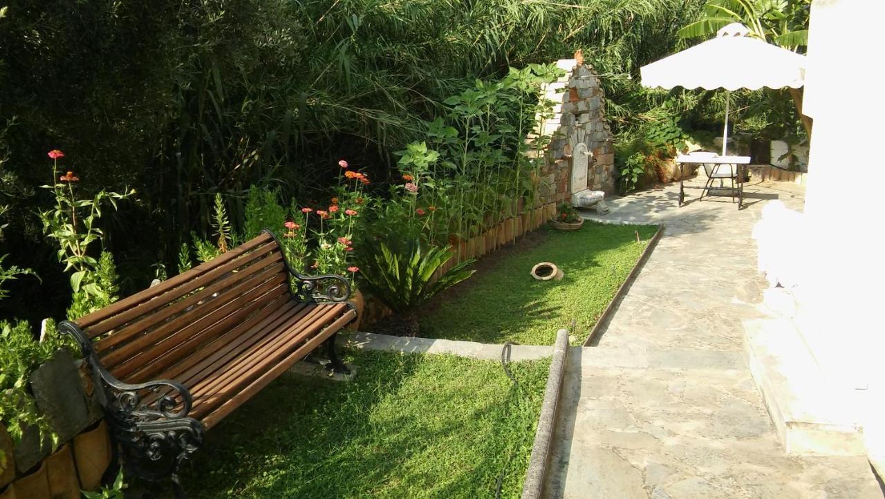 Studios Margarita Petalídhion 外观 照片